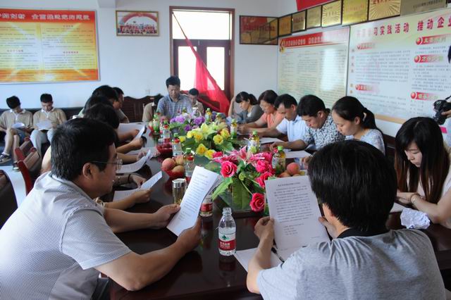 伟德victor1946开展大学生暑期“三下乡”社会实践活动