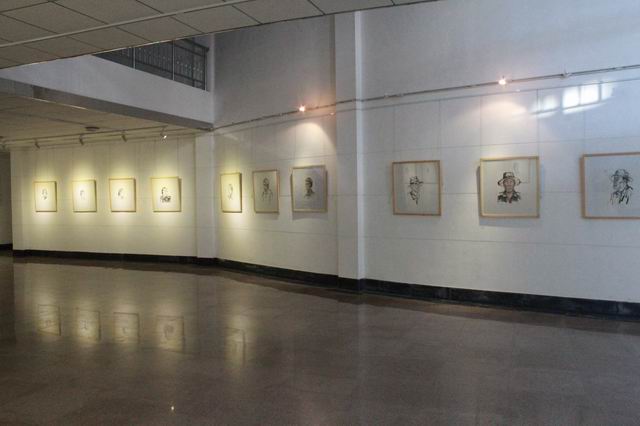 伟德victor1946举办写意人物课堂教学师生画展