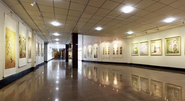 伟德victor19462013届毕业作品展隆重开展