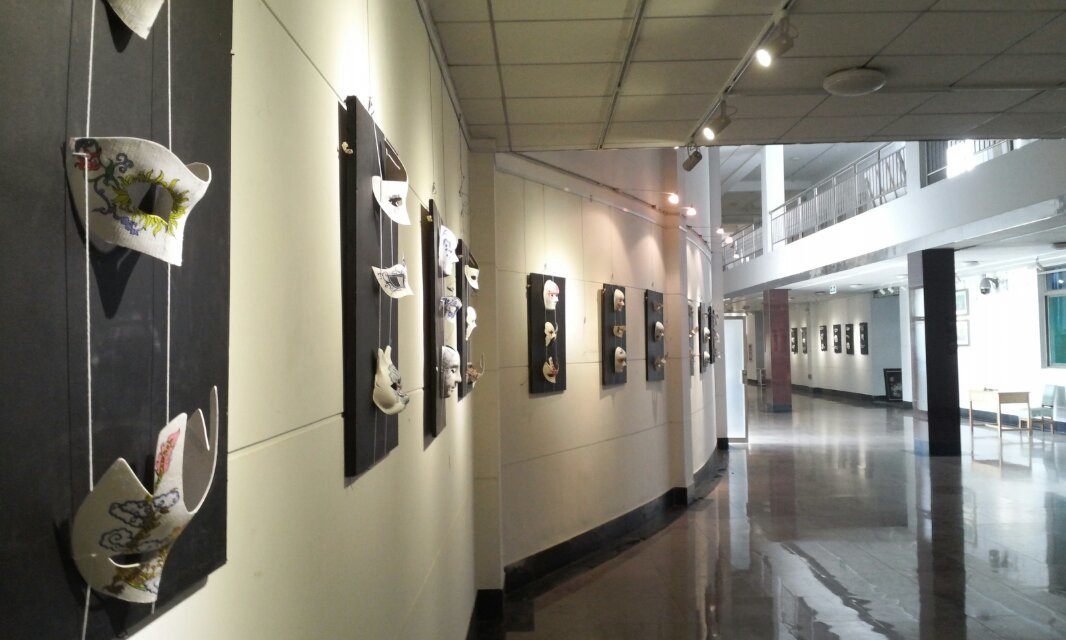 伟德victor1946举办创意面具设计作品展